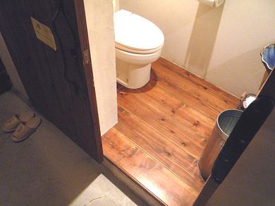 洋式トイレの写真