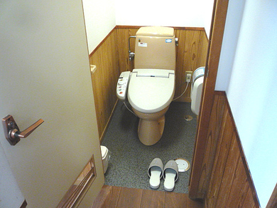 ２階洋式トイレの写真