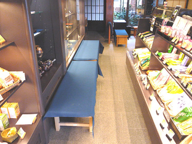 店舗内の写真２