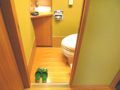 客室（和室）洋式トイレの写真