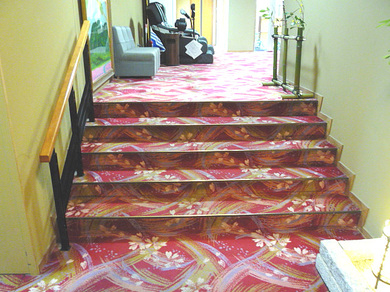 1階大浴場入口付近の階段状の写真